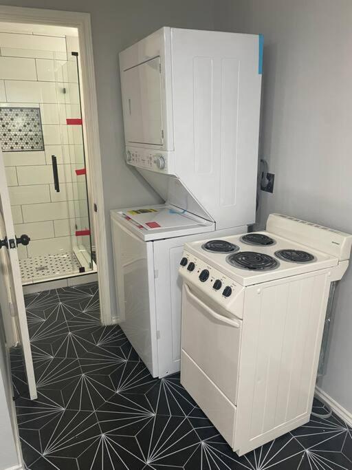 Cozy 1 Bed Close To Downtown Хюстън Екстериор снимка